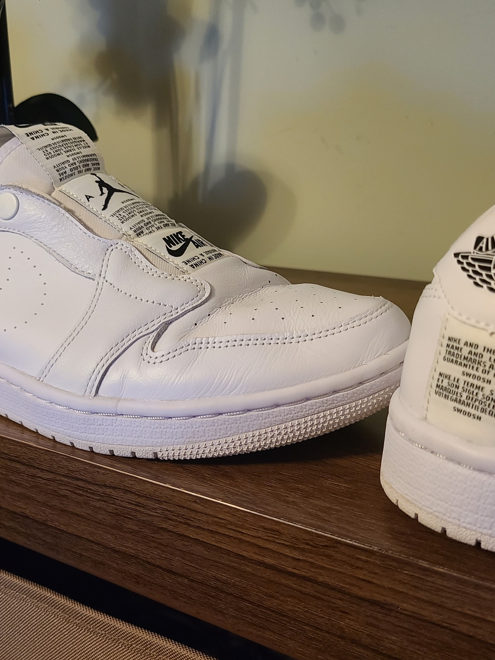 Nike Air Jordan 1 Retro Low White Leather Slip On's AV3918-100 Size 11 - Picture 12 of 16